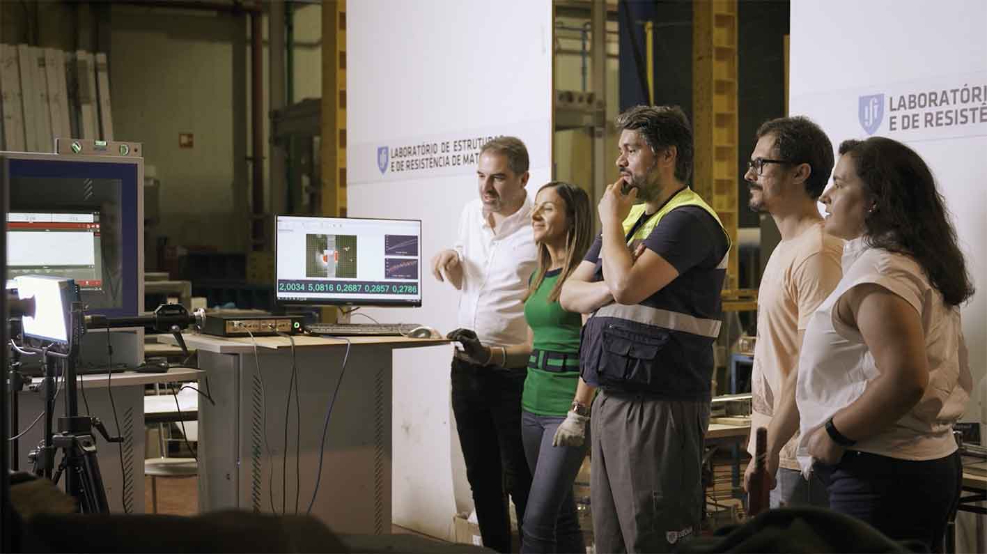 Frame animado do vídeo CERIS