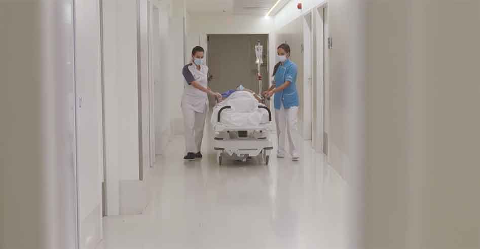 Frame do filme Hospital Lusíadas